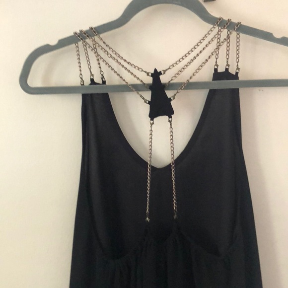 LF chain low back chiffon dress - Picture 4 of 4